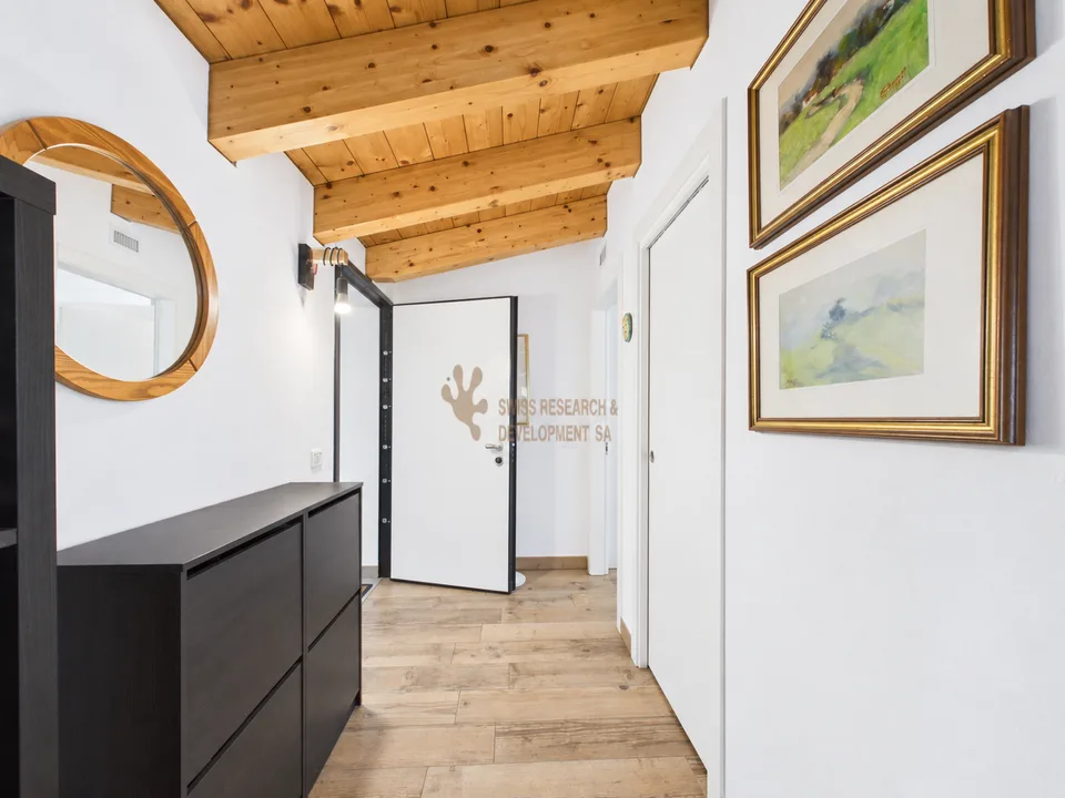 MODERNO APPARTAMENTO DI 4,5 LOCALI IN POSIZIONE STRATEGICA – Foto 8 von 18