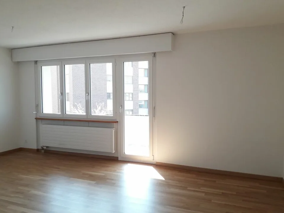 Appartement de 3 pièces lumineux au 2e étage