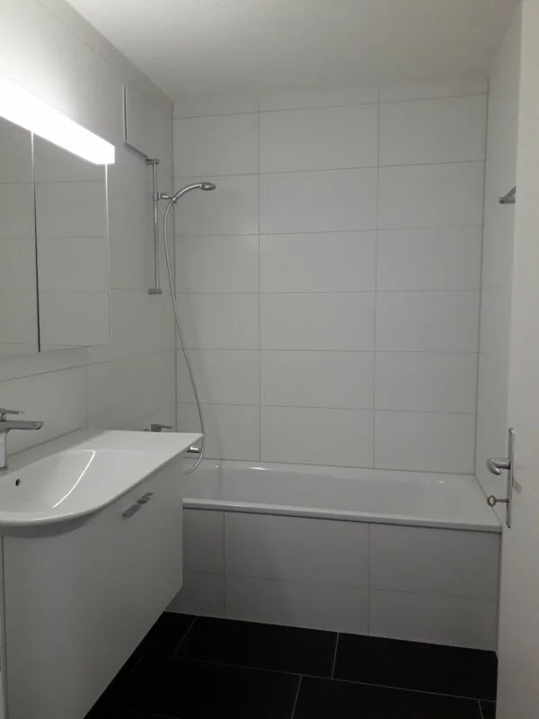Appartement de 3 pièces lumineux au 2e étage