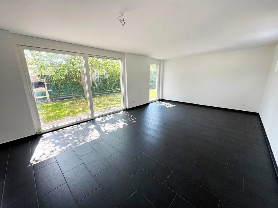 Villa unifamiliale à vendre à Stabio – 4 pièces avec balcon et vue verte – photo 6 sur 30