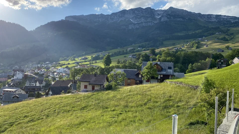 Terreno edificabile sviluppato con vista panoramica – foto 2 di 7