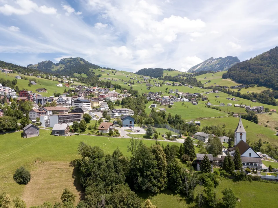 Terreno edificabile sviluppato con vista panoramica – foto 3 di 7