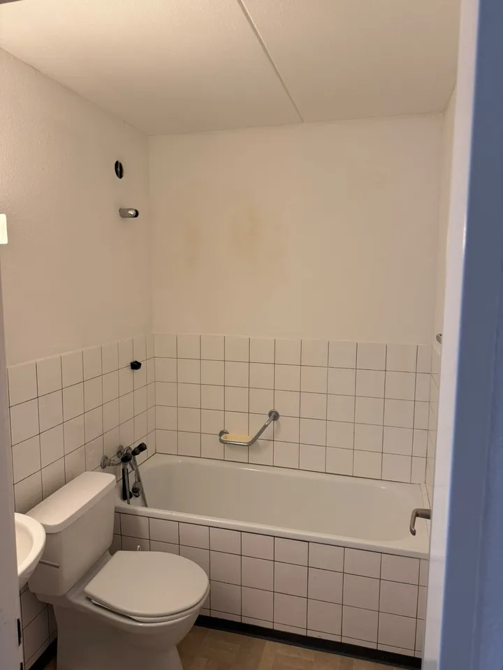 Large 2.5-room apartment in Altstätten with balcony!