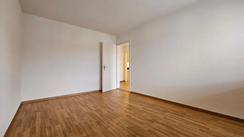 Charming 3.5-room apartment with balcony and beautiful view in Grenchen