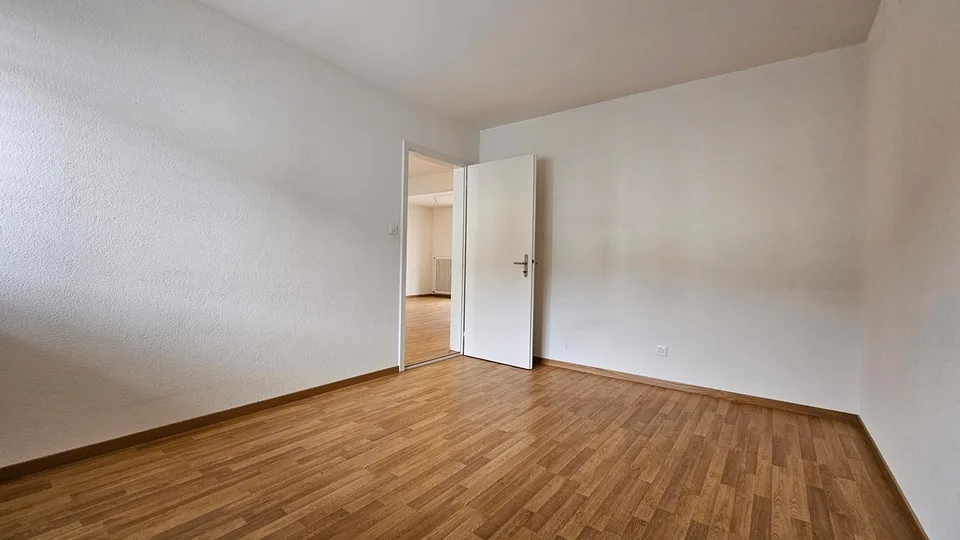 Charming 3.5-room apartment with balcony and beautiful view in Grenchen