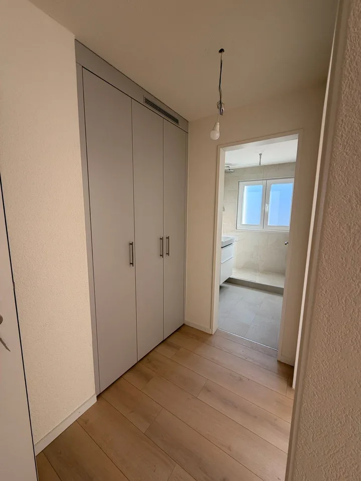 Bright 2.5-room apartment with balcony in Au (SG) – available immediately