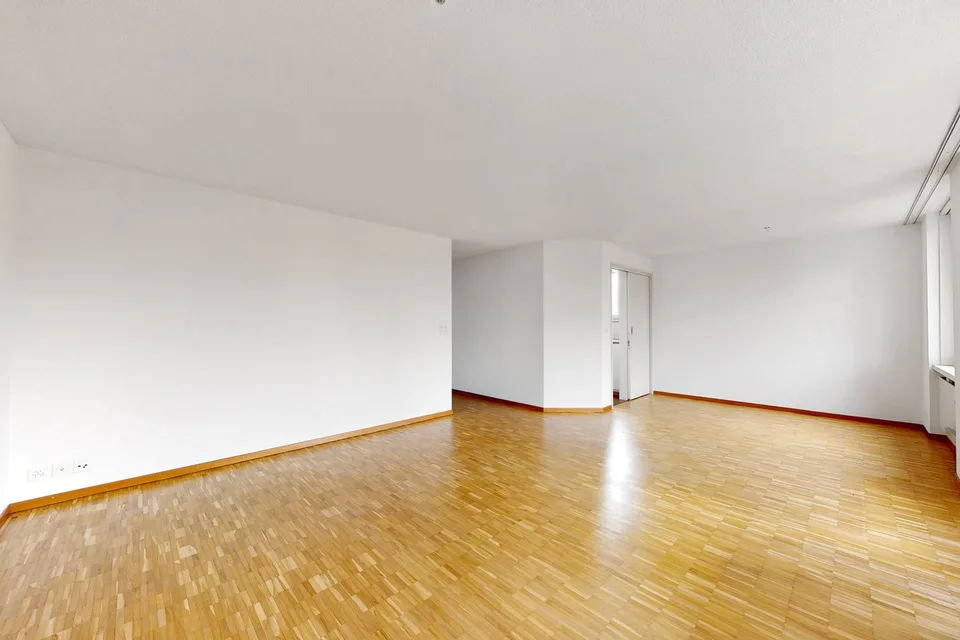 Helle 3-Zimmerwohnung mit praktischem Grundriss - 31.10.2027!