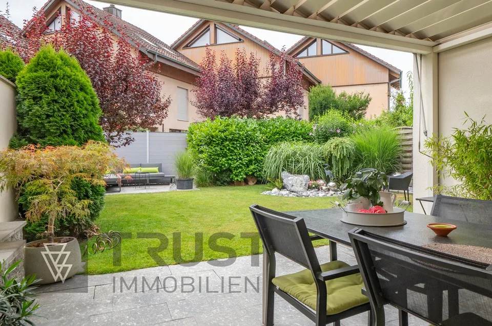 Familienfreundliches Reihenhaus mit Garten – Foto 2 von 12