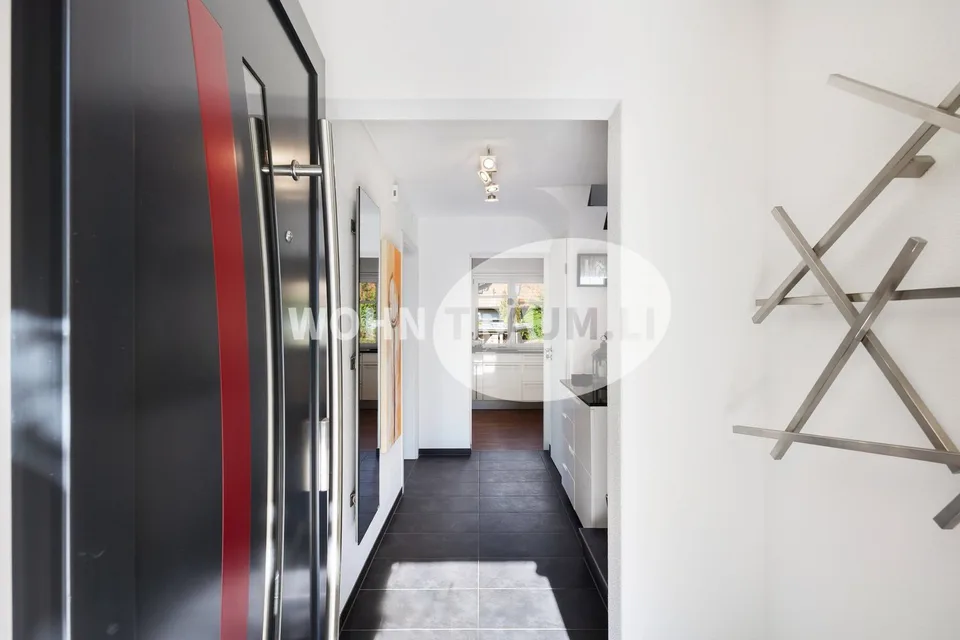 Maison unifamiliale 5½ pièces avec salle de loisirs et studio 2½ pièces – photo 3 sur 13