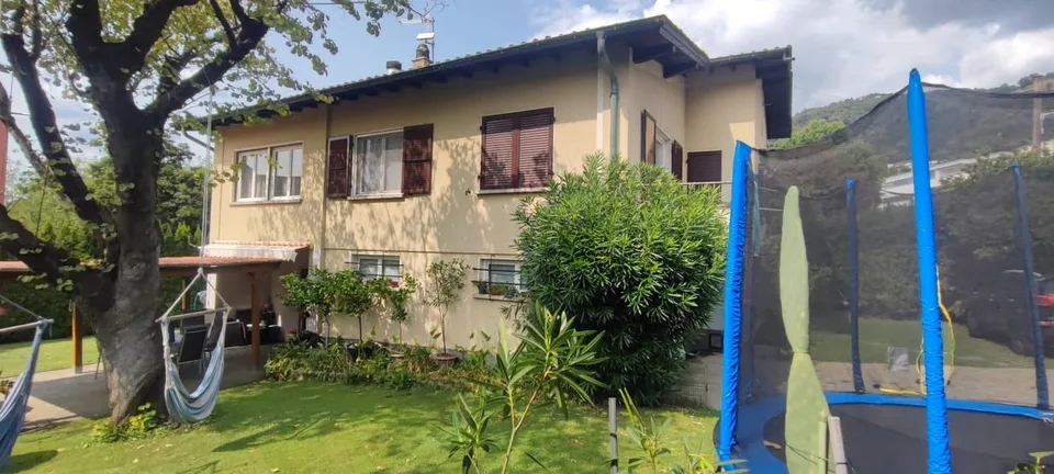 Maison unifamiliale charmante à Vacallo – 4,5 pièces avec jardin – photo 3 sur 12
