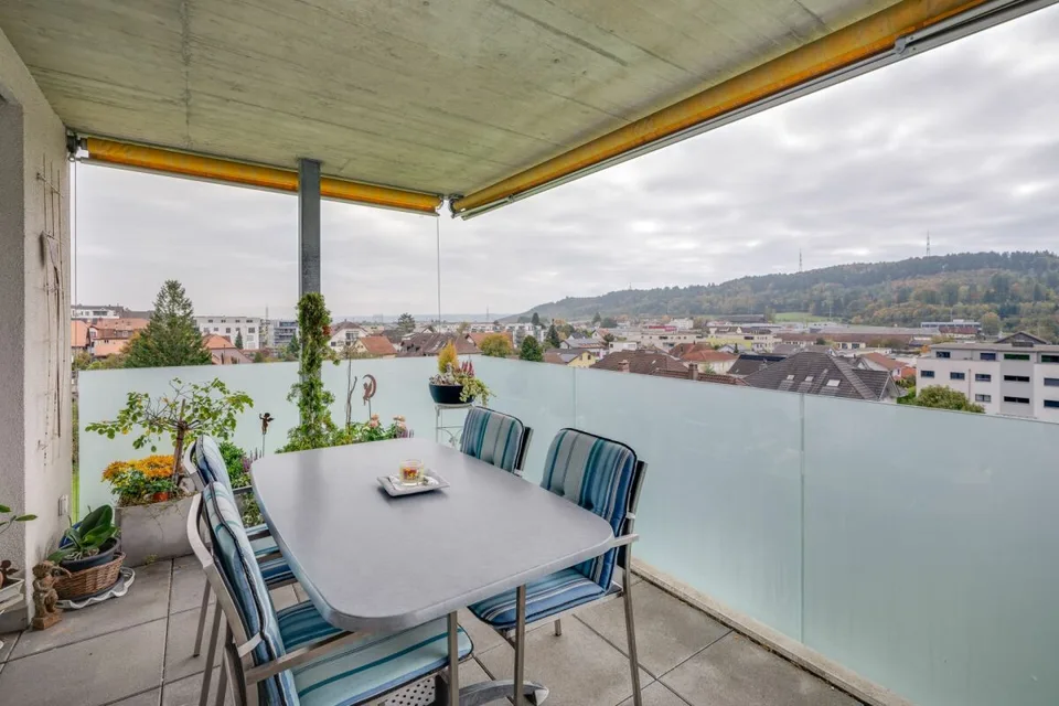Ruhig gelegene 3.5-Zimmerwohnung zu verkaufen – Foto 10 von 11