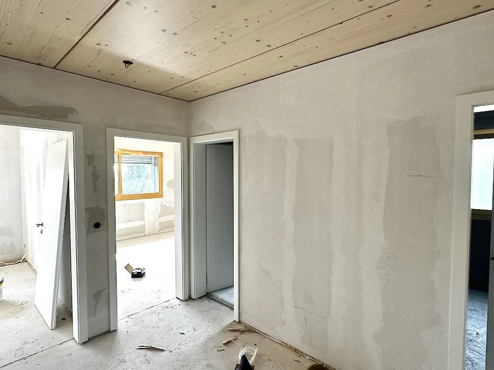 Neuwertige Wohnung an erhöhter Lage in Freiburg zu vermieten – photo 4 sur 13
