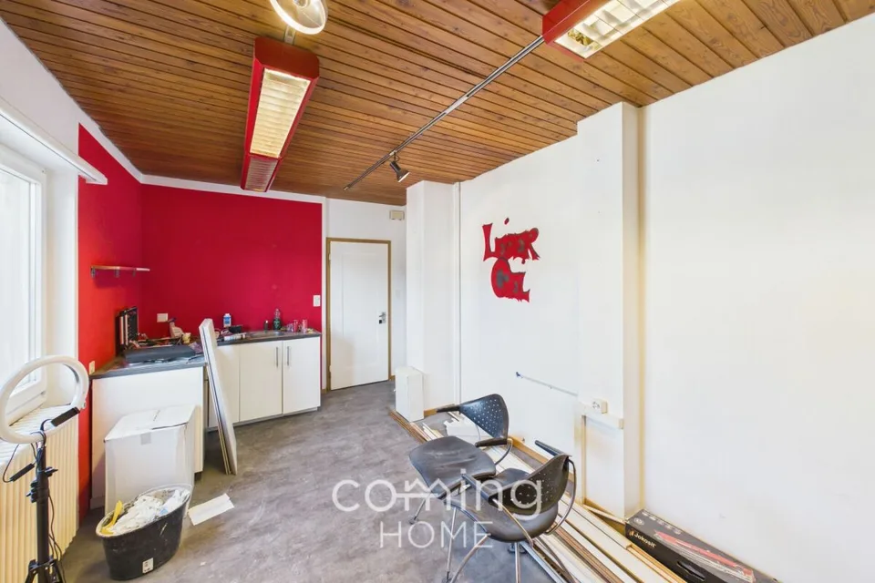 Laboratorio e ufficio con 15 parcheggi - Unità commerciale in Luterbach ben collegata – foto 6 di 17