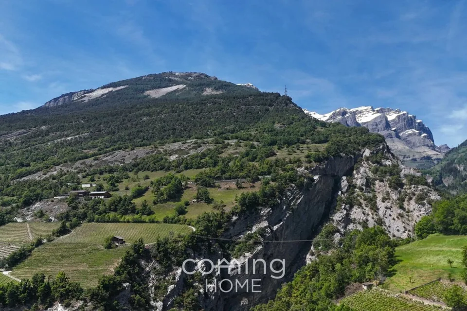 Terrain à bâtir ensoleillé à Loèche, avec une vue magnifique - entièrement viabilisé – photo 9 sur 10