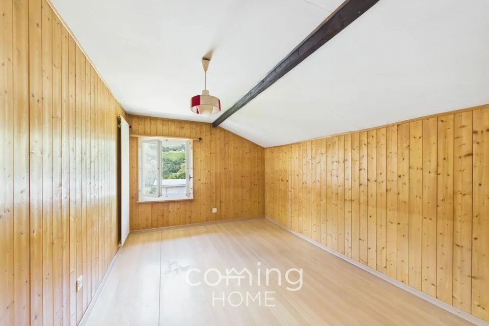 Au calme, ensoleillé et spacieux : charmant appartement de 6 pièces à Susten – photo 12 sur 14