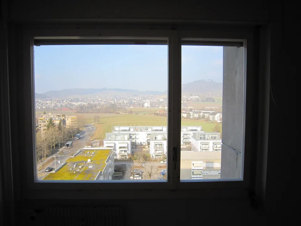 Helle 5.5-Zimmer-Wohnung im 9. Stock mit Panoramablick in Ostermundigen