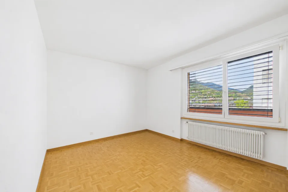 Spacieux appartement en attique avec terrasse panoramique - Brigue – photo 12 sur 20