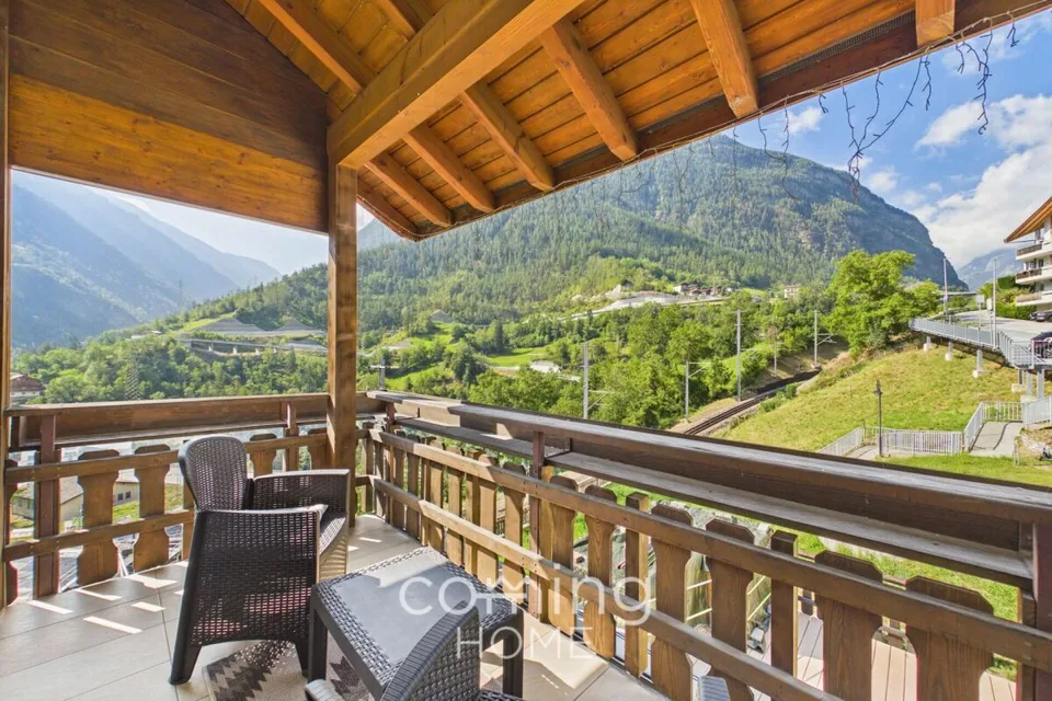 Casa unifamiliare di lusso, appartamento per gli ospiti e grande giardino a Stalden – foto 4 di 16
