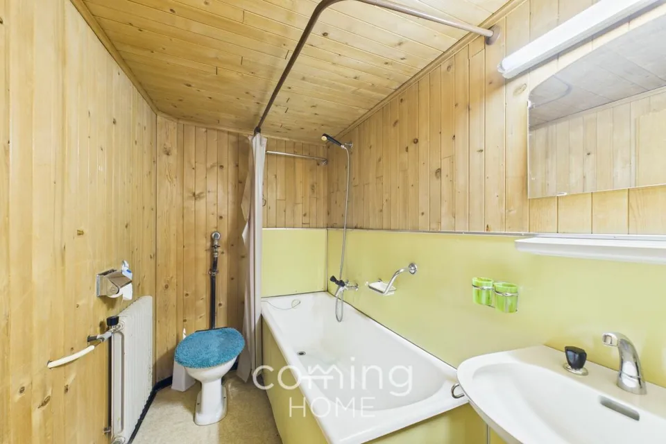 3.5-Zimmer-Wohnung in Saas-Balen ? Zweitwohnsitz zugelassen, Renovationspotenzial, Parkplatz inklusive – Foto 7 von 11