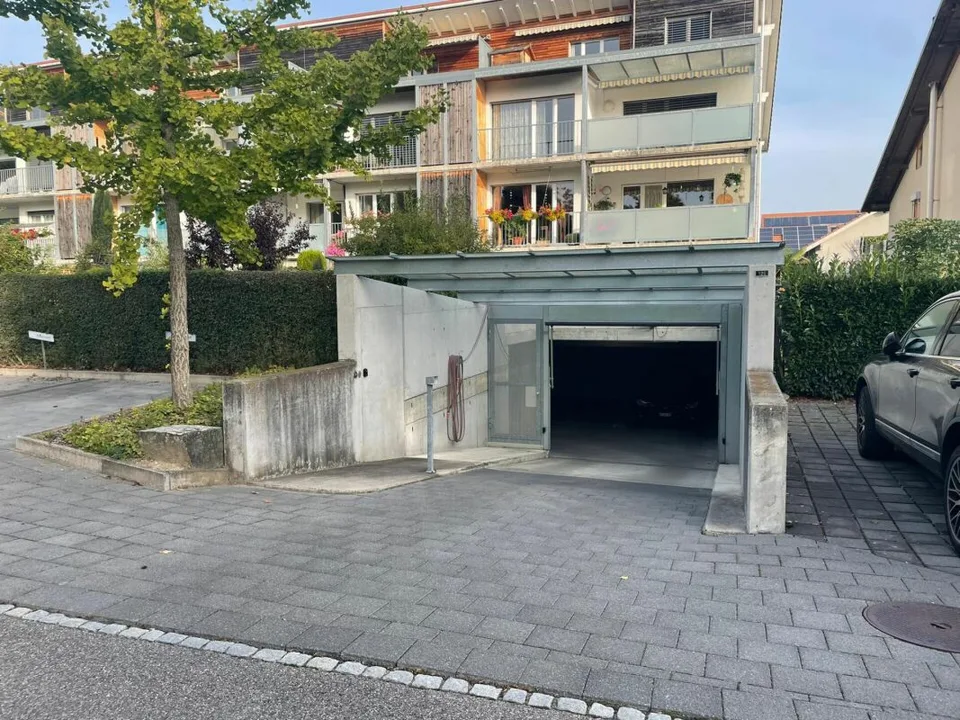 Parking space – photo 2 of 2