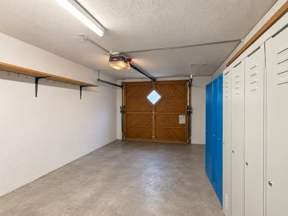 Casa multifamiliare con potenziale di sviluppo in posizione centrale a Degersheim – foto 4 di 12