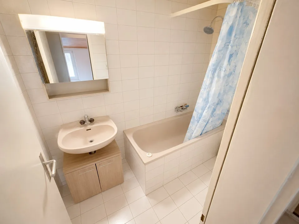 Appartement mansardé de 3,5 pièces dans la vieille ville de Zofingen