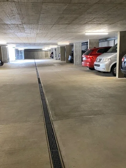 Autoeinstellplatz – Foto 4 von 5