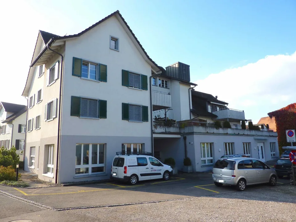 2.5 Zimmer-WHG im 2. OG - eigene Waschmaschine