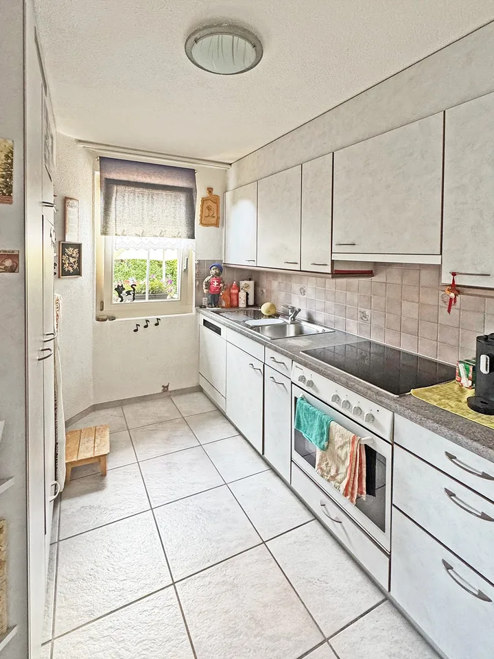 4.5-Zimmer-Wohnung im Erdgeschoss mit Doppeleinstellplatz in der Tiefgarage – Foto 7 von 16