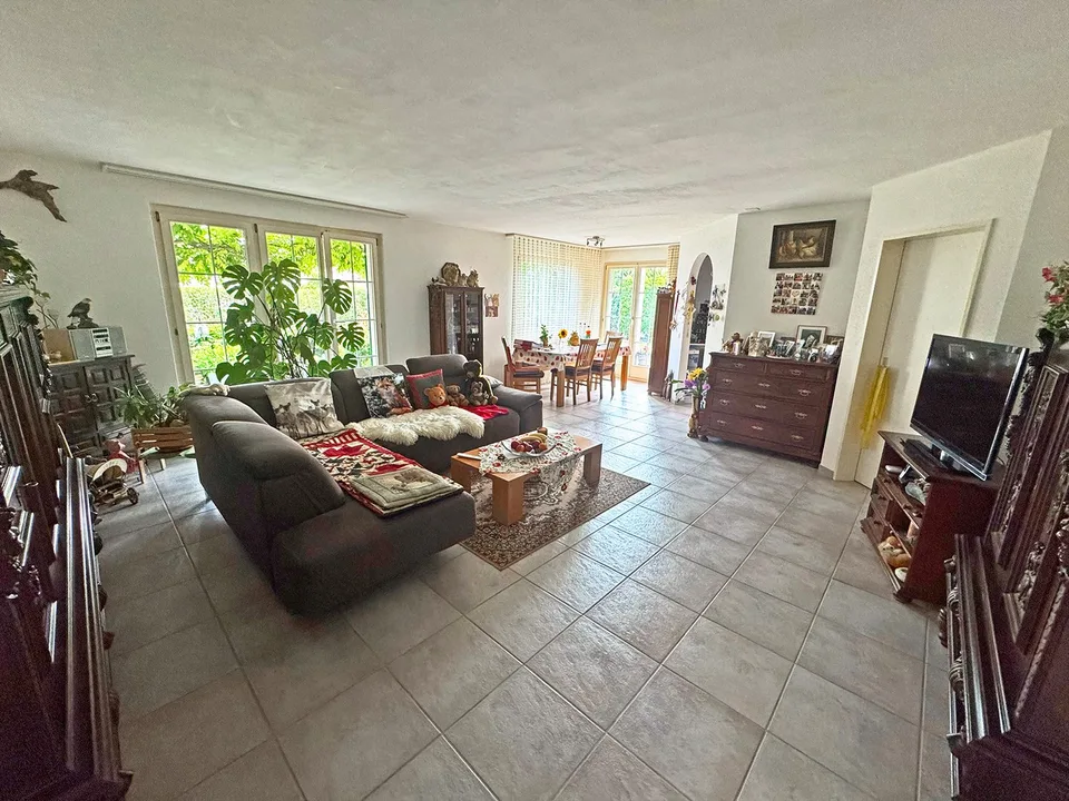 4.5-Zimmer-Wohnung im Erdgeschoss mit Doppeleinstellplatz in der Tiefgarage – Foto 6 von 16