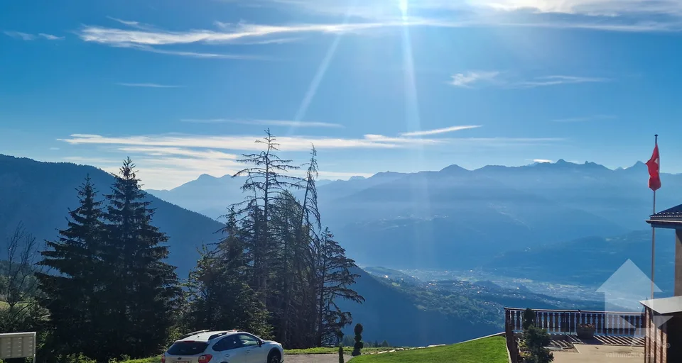 Maison mitoyenne refaite à neuf : calme, vue et ensoleillée – Foto 5 von 34
