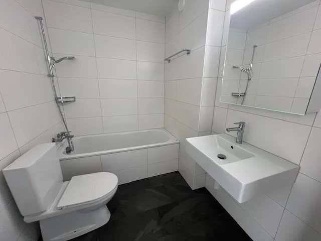 Moderne 5-5-ZWG in ruhigem Wohnquartier