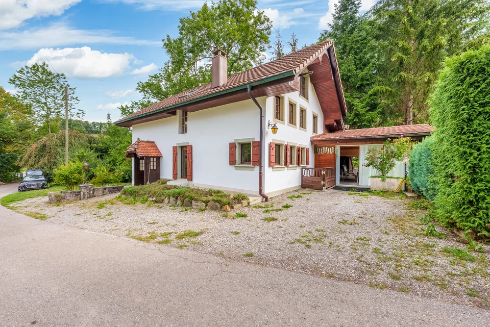 7.5 Zimmer Einfamilienhaus in Le Mouret – Foto 2 von 26