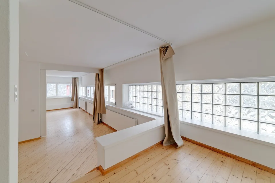 2 MESI GRATUITI - Bellissimo loft ristrutturato di 120 mq a Cadro – foto 11 di 13