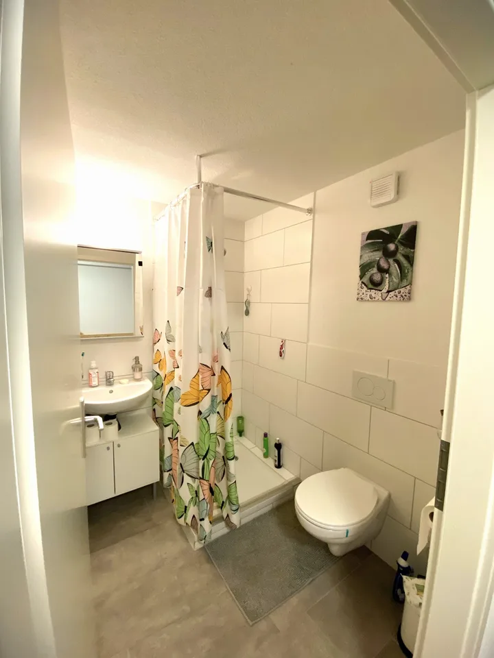 Z 504 / Chambre meublée et équipée avec TV et Internet
