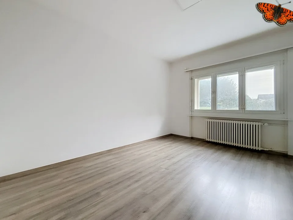 3 ½ PIECES - Close to the train station!