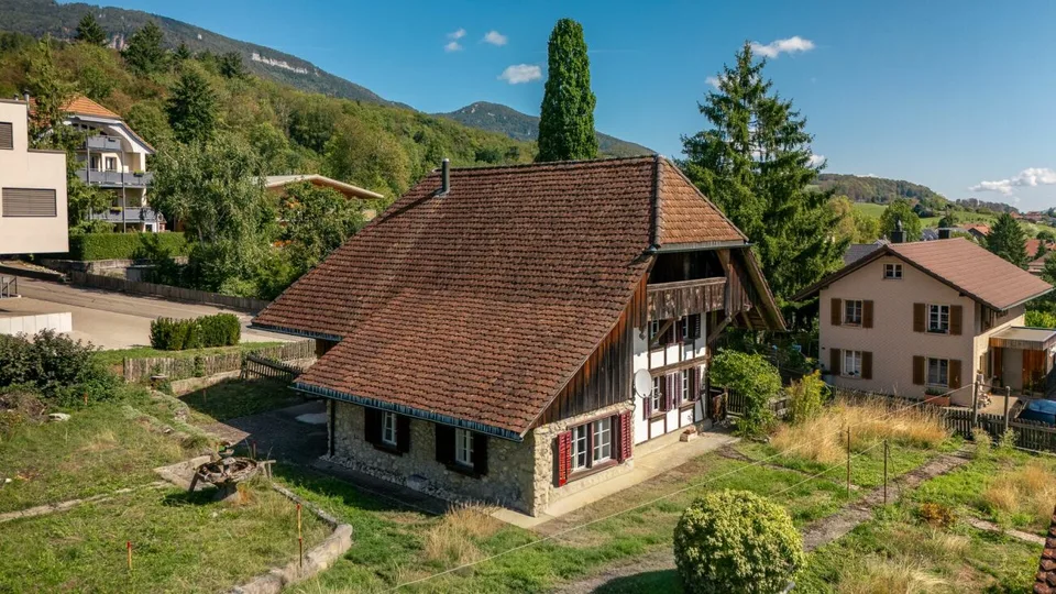 CHARMANTES STÖCKLI – Foto 2 von 12