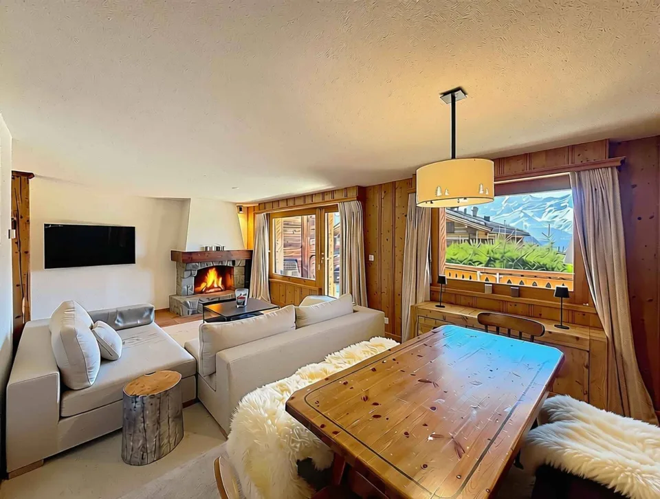 Beautiful 3-bedroom duplex apartment