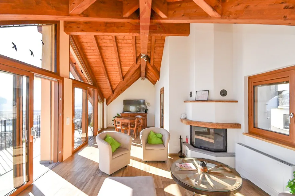Villa esclusiva con rustico e piscina / Exklusive Villa mit Rustico und Hallenbad – Foto 4 von 13