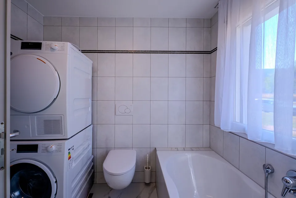 Grosszügige Erdgeschosswohnung - frisch renoviert – Foto 9 von 13