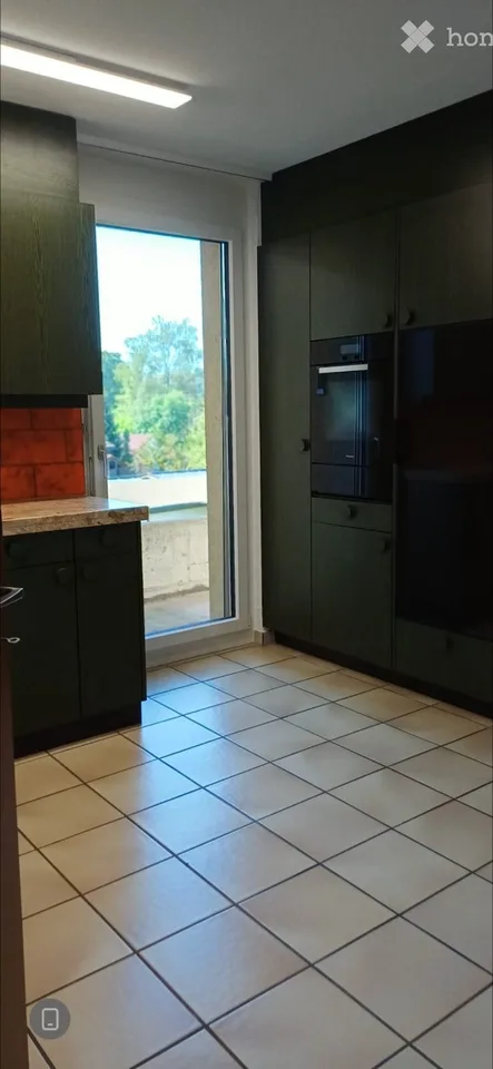 Appartement spacieux 4,5 pièces avec bureau à louer