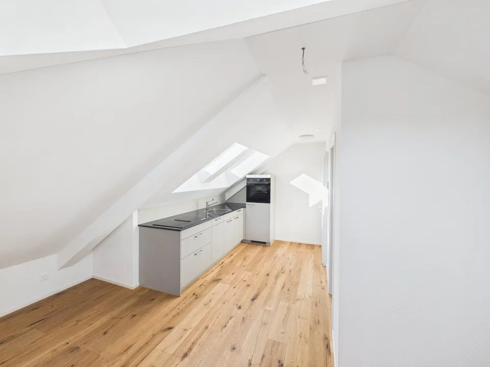 Primo occupante - Appartamento mansardato di 1,5 camere totally ristrutturato in una zona tranquilla – foto 5 di 9