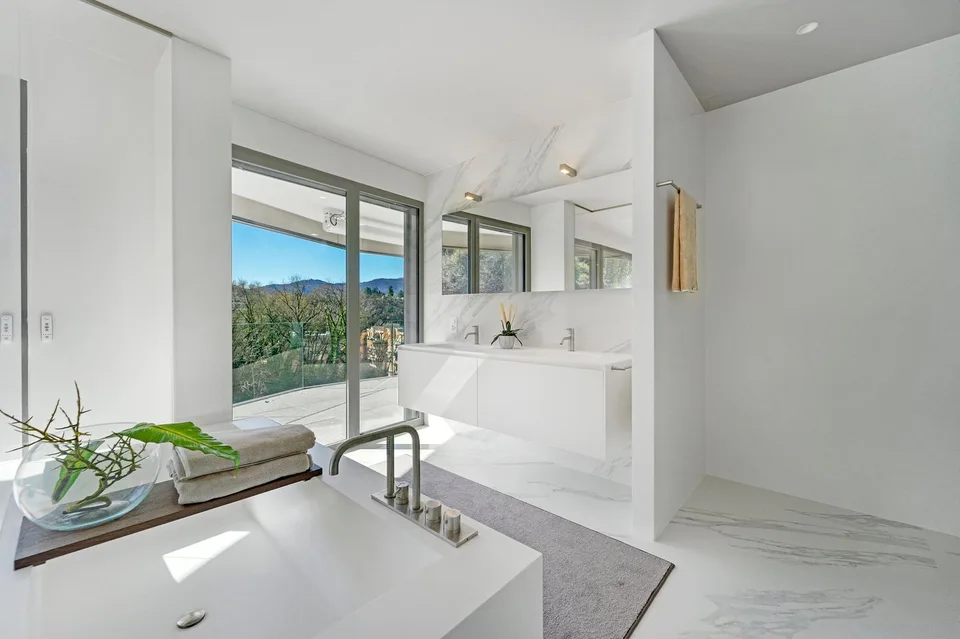 Nizza Paradise Residence: 4,5 locali con giardino e doppia esposizione – photo 12 of 17