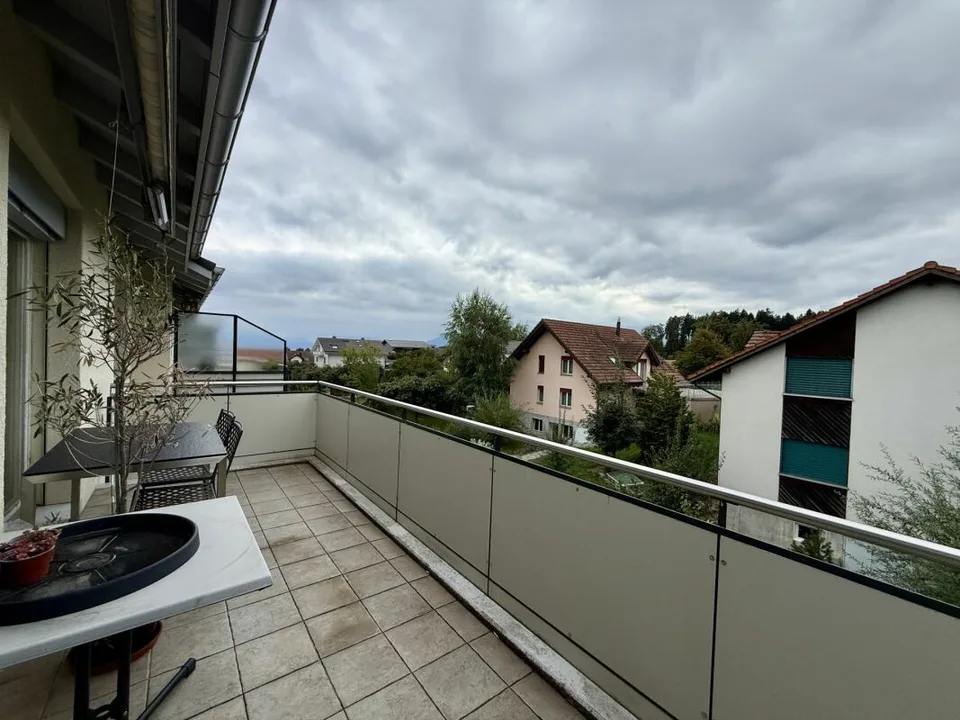 Vivere spaziosamente con vista sulle montagne - Maisonette di 5,5 locali a Römerswil – foto 15 di 16
