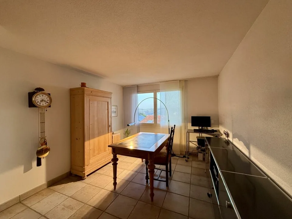 Vivere spaziosamente con vista sulle montagne - Maisonette di 5,5 locali a Römerswil – foto 8 di 16