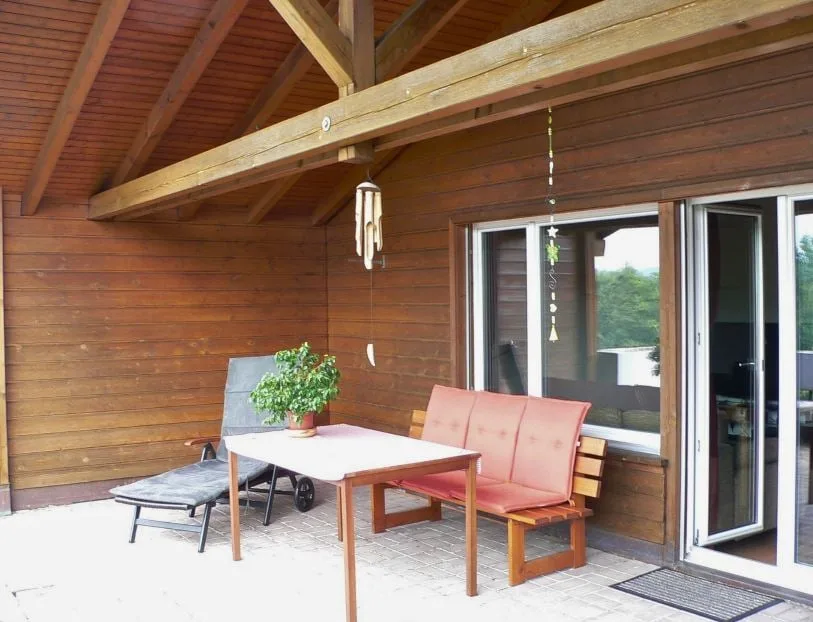 2.5 Zi.-Dachwohnung mit grosser Terrasse