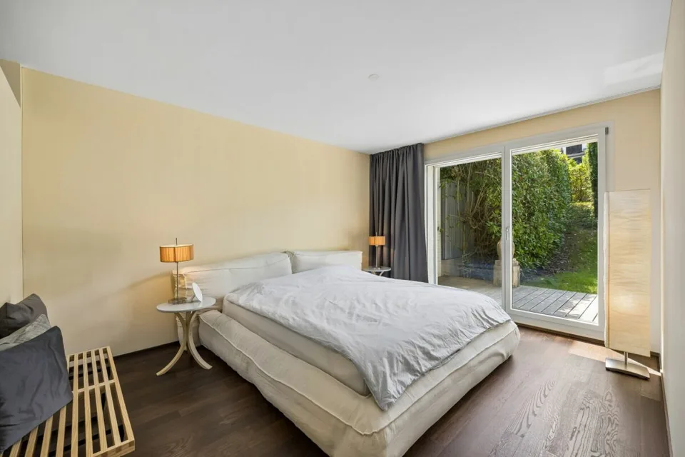 Maison mitoyenne de 5,5 pièces attractive avec vue sur le lac et grande terrasse – photo 9 sur 15