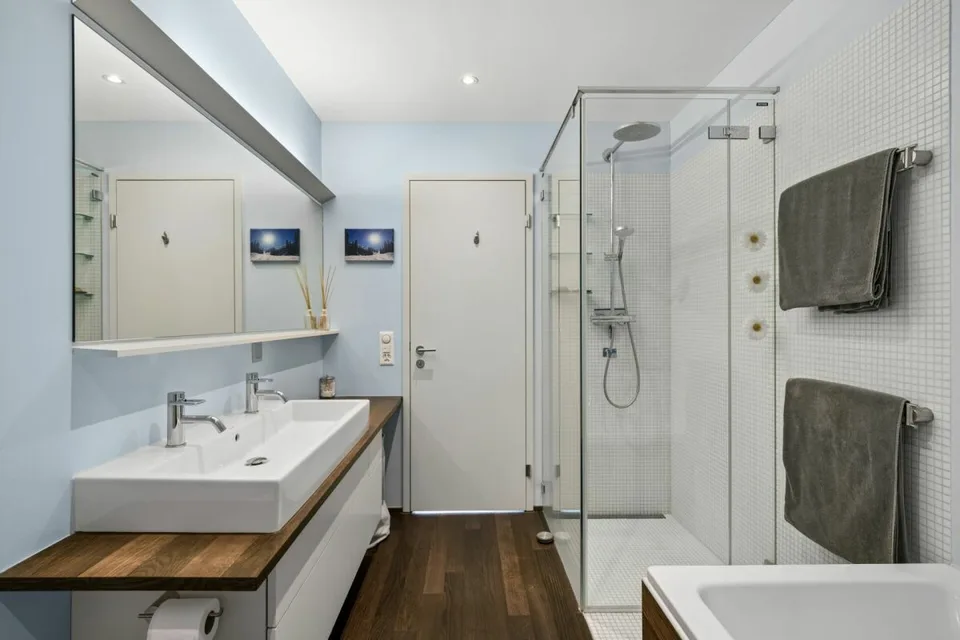 Maison mitoyenne de 5,5 pièces attractive avec vue sur le lac et grande terrasse – photo 11 sur 15