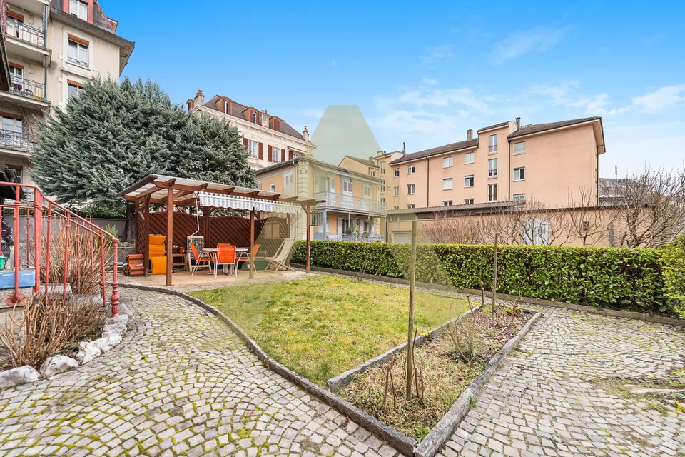 Casa di città con grande potenziale - Centro di Losanna – foto 2 di 5