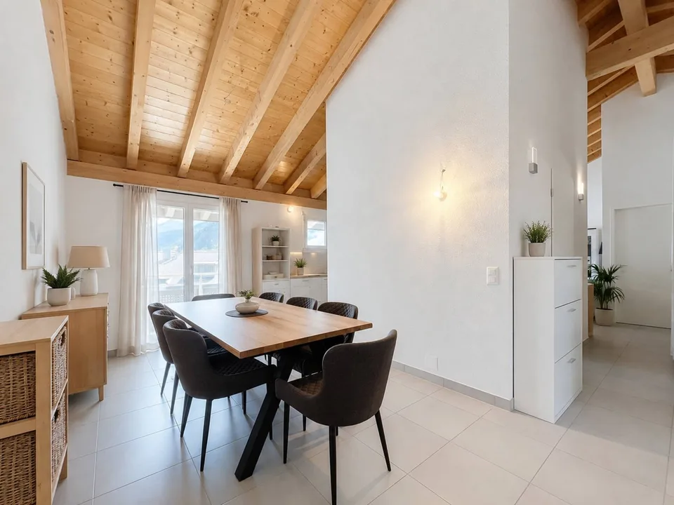 Dachwohnung mit 4,5 Zimmern und Bergblick – Foto 5 von 11